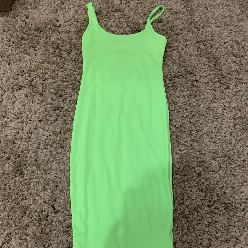 Fashion Nova lime dress